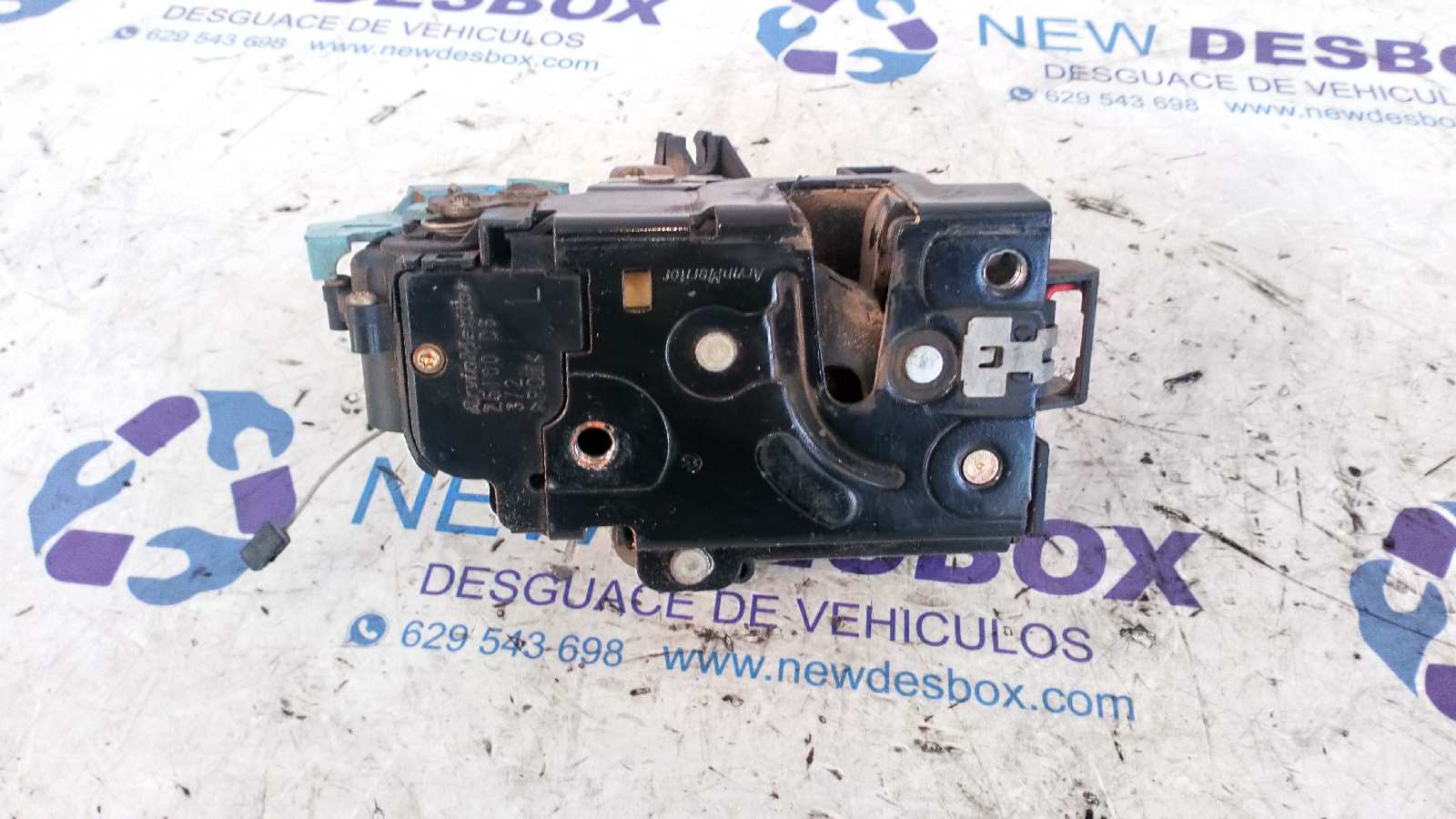 CERRADURA PUERTA DELANTERA IZQUIERDA VOLKSWAGEN TOUAREG (7LA) - vista 3