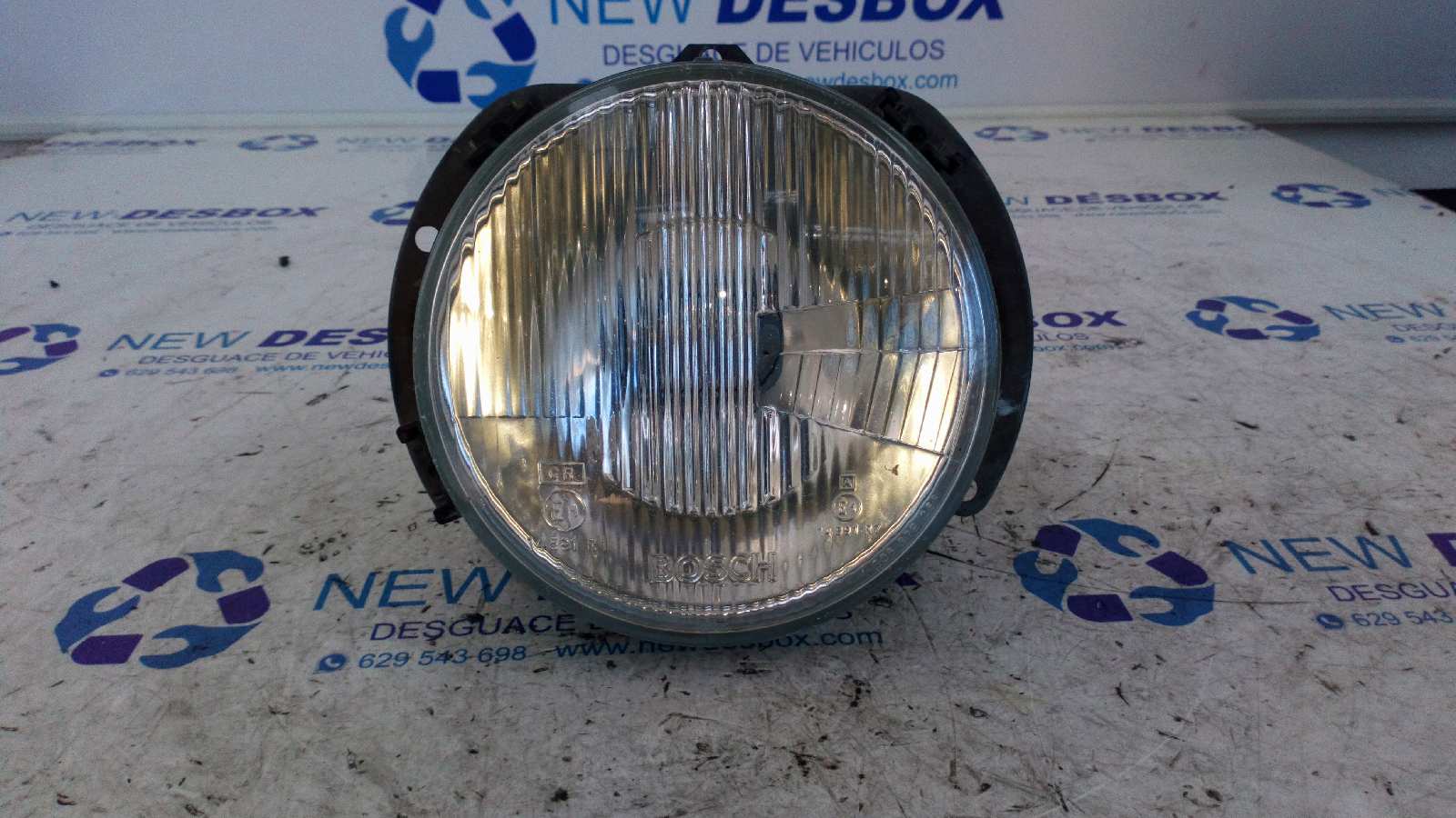 FARO DERECHO VOLKSWAGEN POLO (867/871/873)
