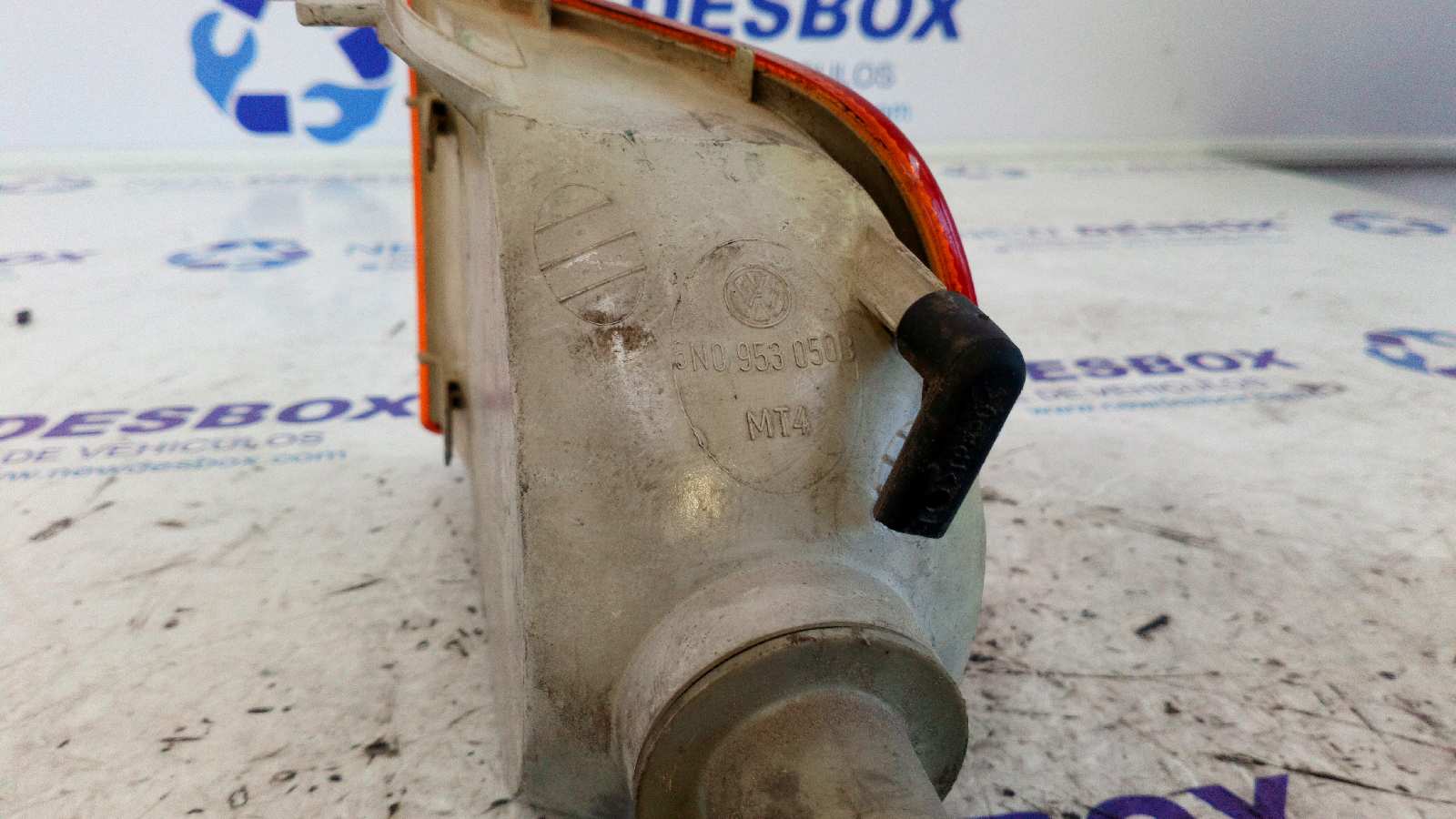 PILOTO DELANTERO DERECHO VOLKSWAGEN POLO BERLINA (6N1) - vista 2