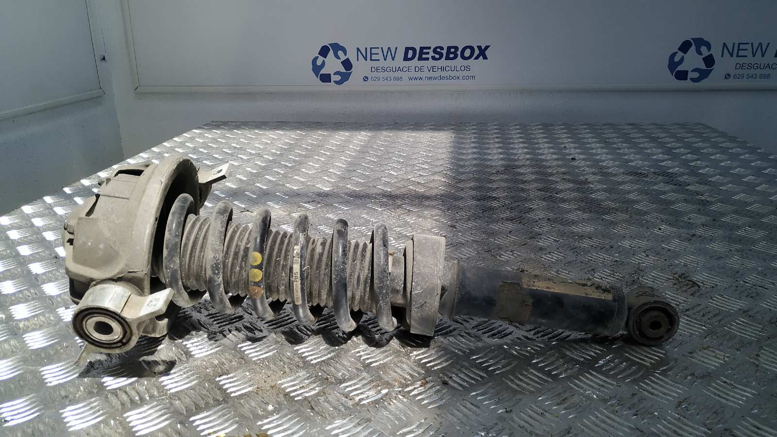 AMORTIGUADOR DELANTERO IZQUIERDO AUDI Q7 (4L)