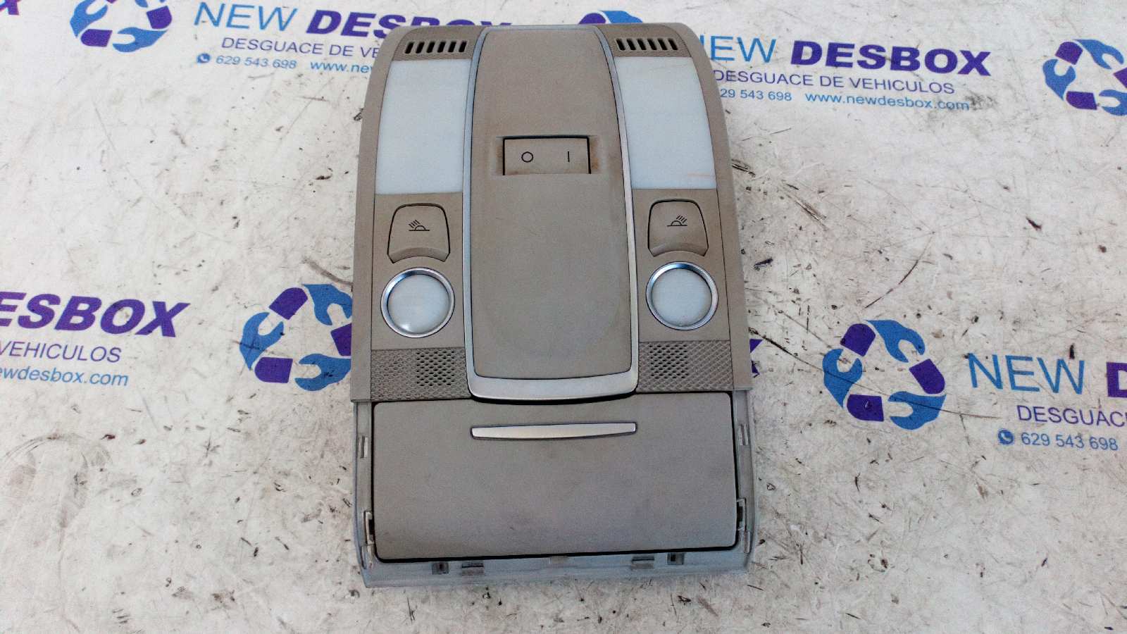 LUZ INTERIOR AUDI Q7 (4L)