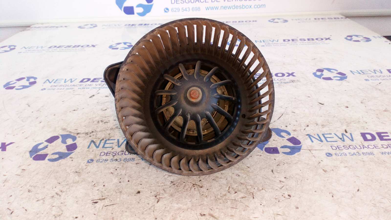 MOTOR CALEFACCION VOLKSWAGEN T4 TRANSPORTER/FURGONETA (MOD. 1991) - vista 5