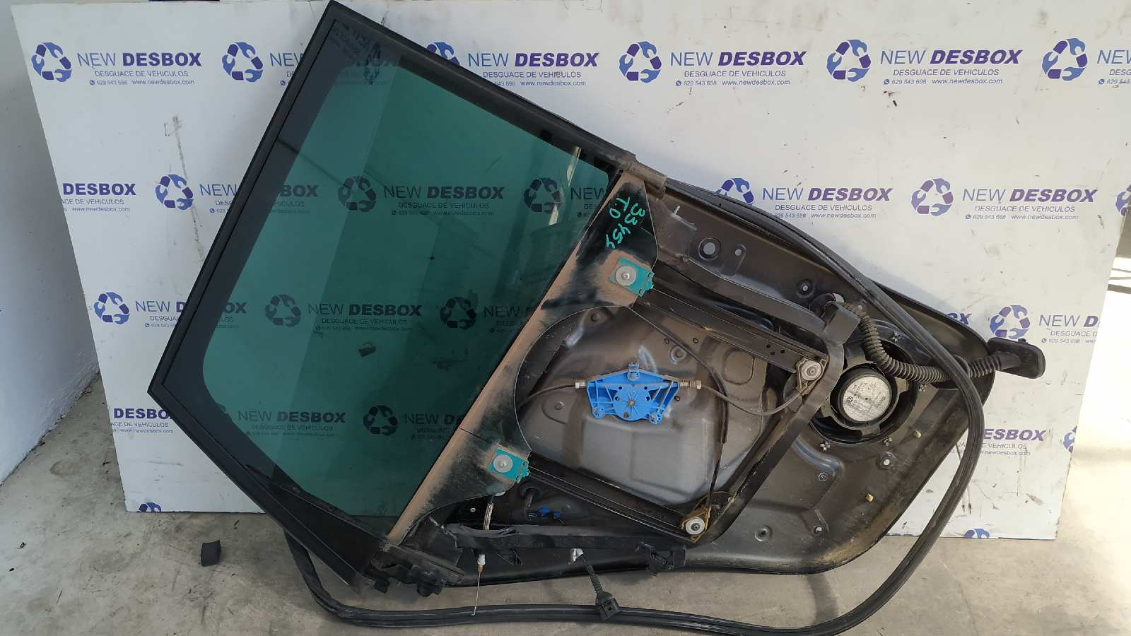 ELEVALUNAS TRASERO DERECHO VOLKSWAGEN TOUAREG (7LA)