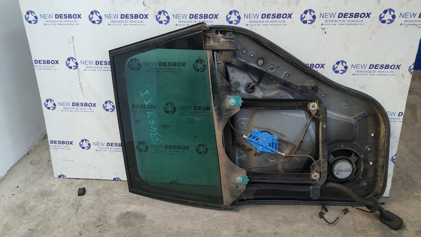 ELEVALUNAS TRASERO IZQUIERDO VOLKSWAGEN TOUAREG (7LA)