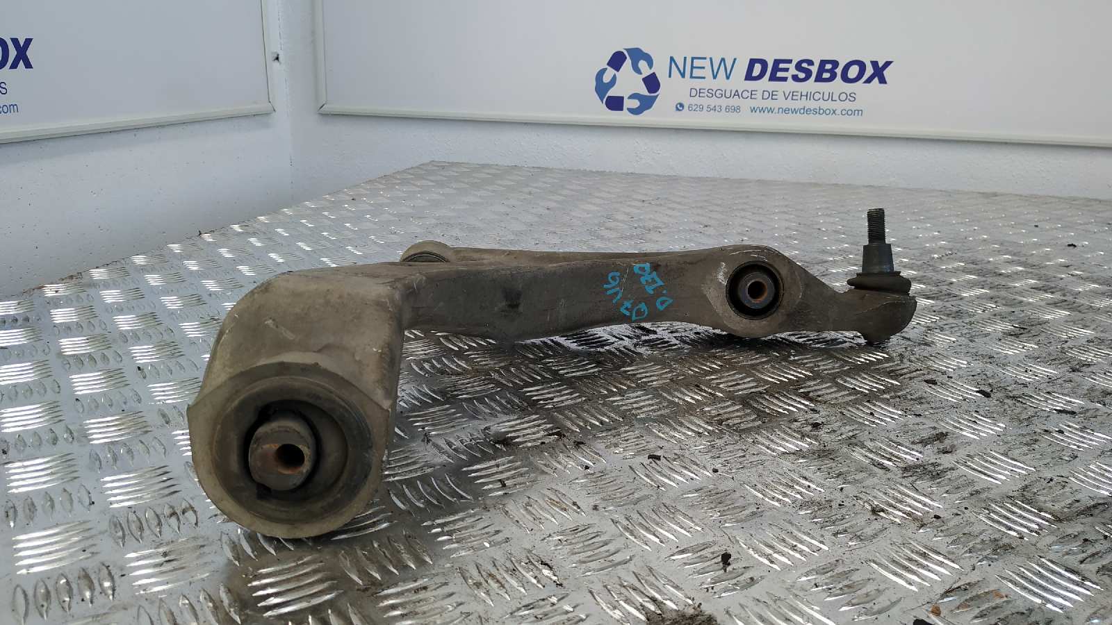 BRAZO IZQUIERDO INFERIOR DELANTERO AUDI Q7 (4L) - vista 3