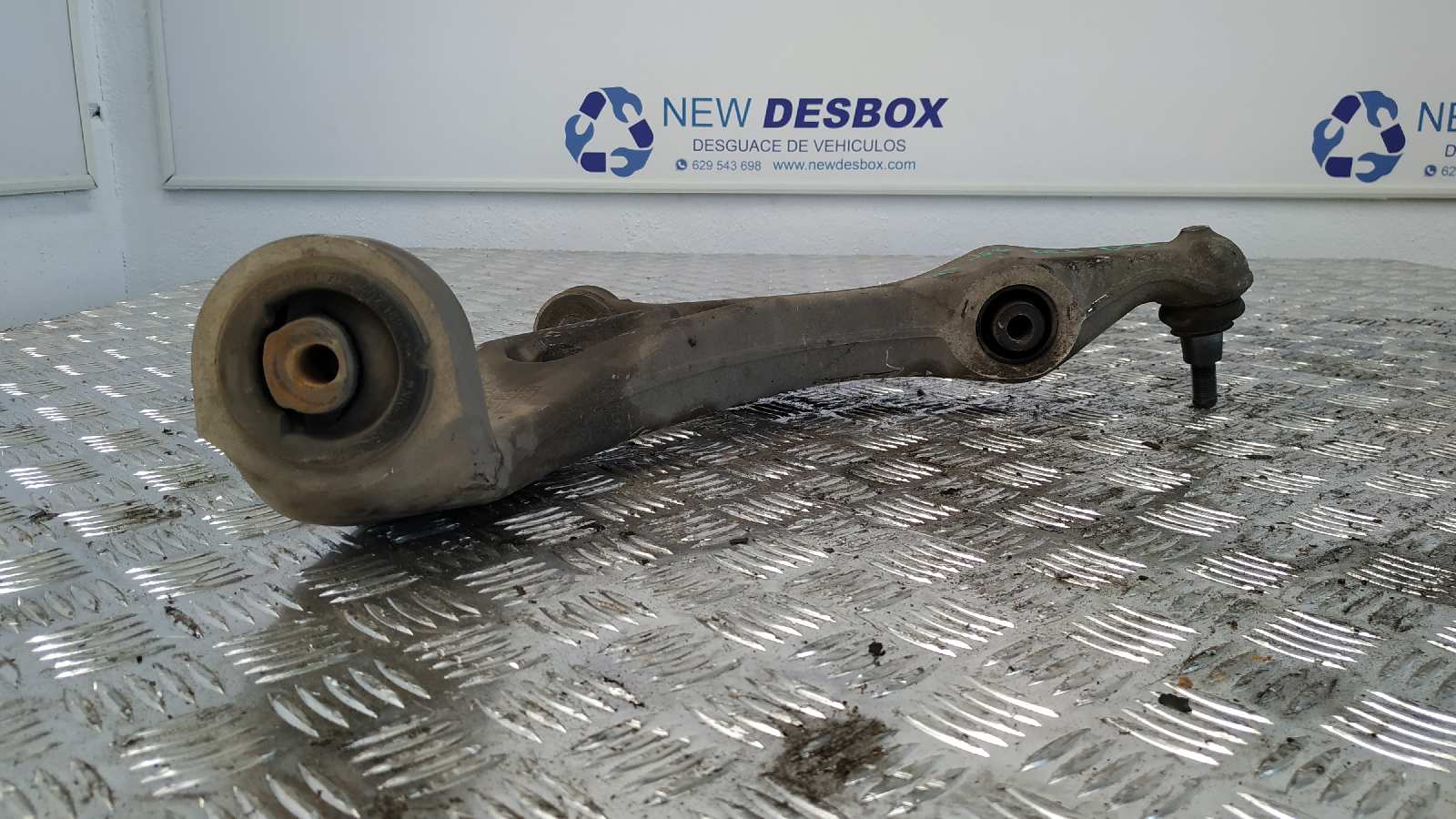 BRAZO DERECHO INFERIOR DELANTERO AUDI Q7 (4L) - vista 2