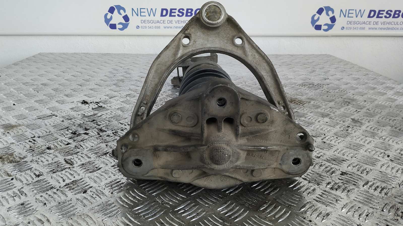 AMORTIGUADOR DELANTERO DERECHO VOLKSWAGEN TOUAREG (7LA) - vista 2