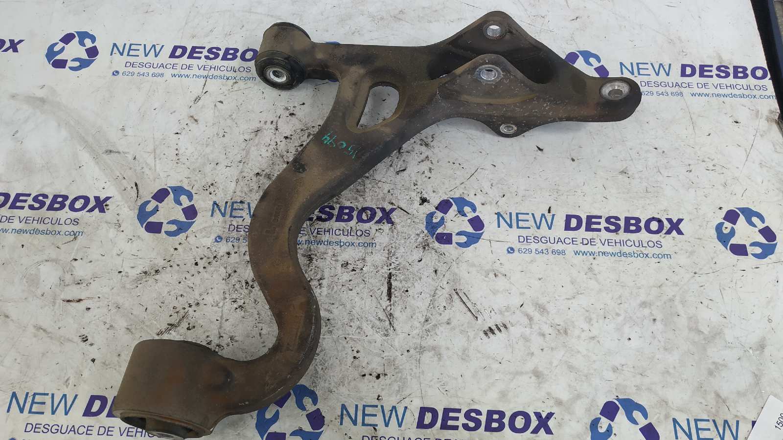 BRAZO IZQUIERDO INFERIOR DELANTERO JAGUAR S-TYPE