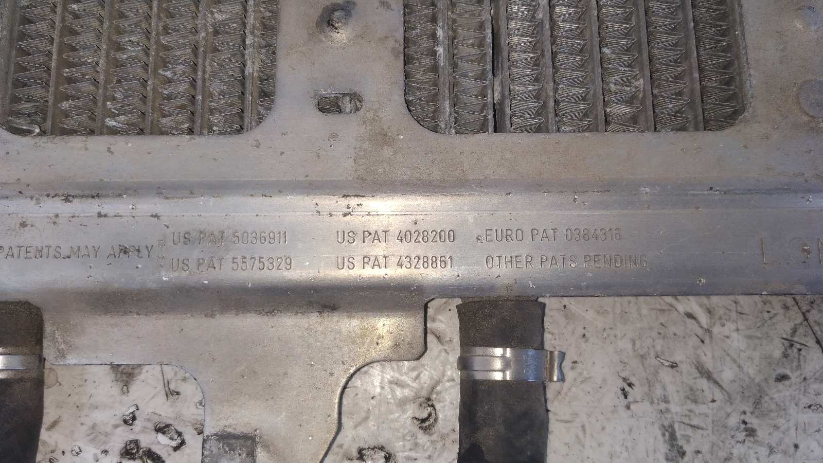 RADIADOR ACEITE JAGUAR S-TYPE - vista 3