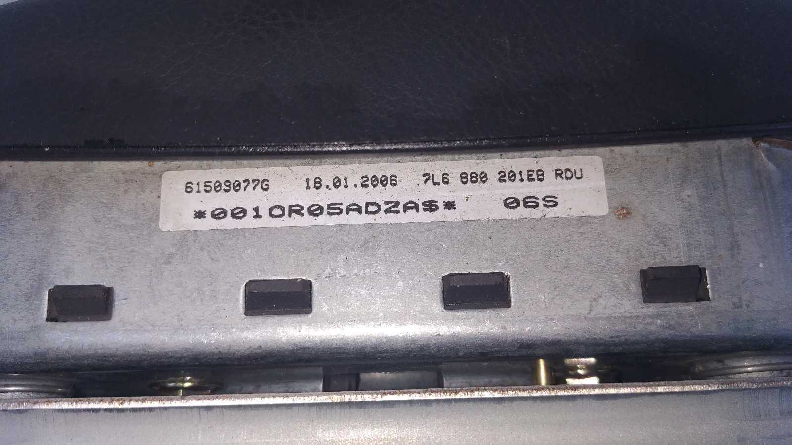 AIRBAG DELANTERO IZQUIERDO VOLKSWAGEN TOUAREG (7LA) - vista 3