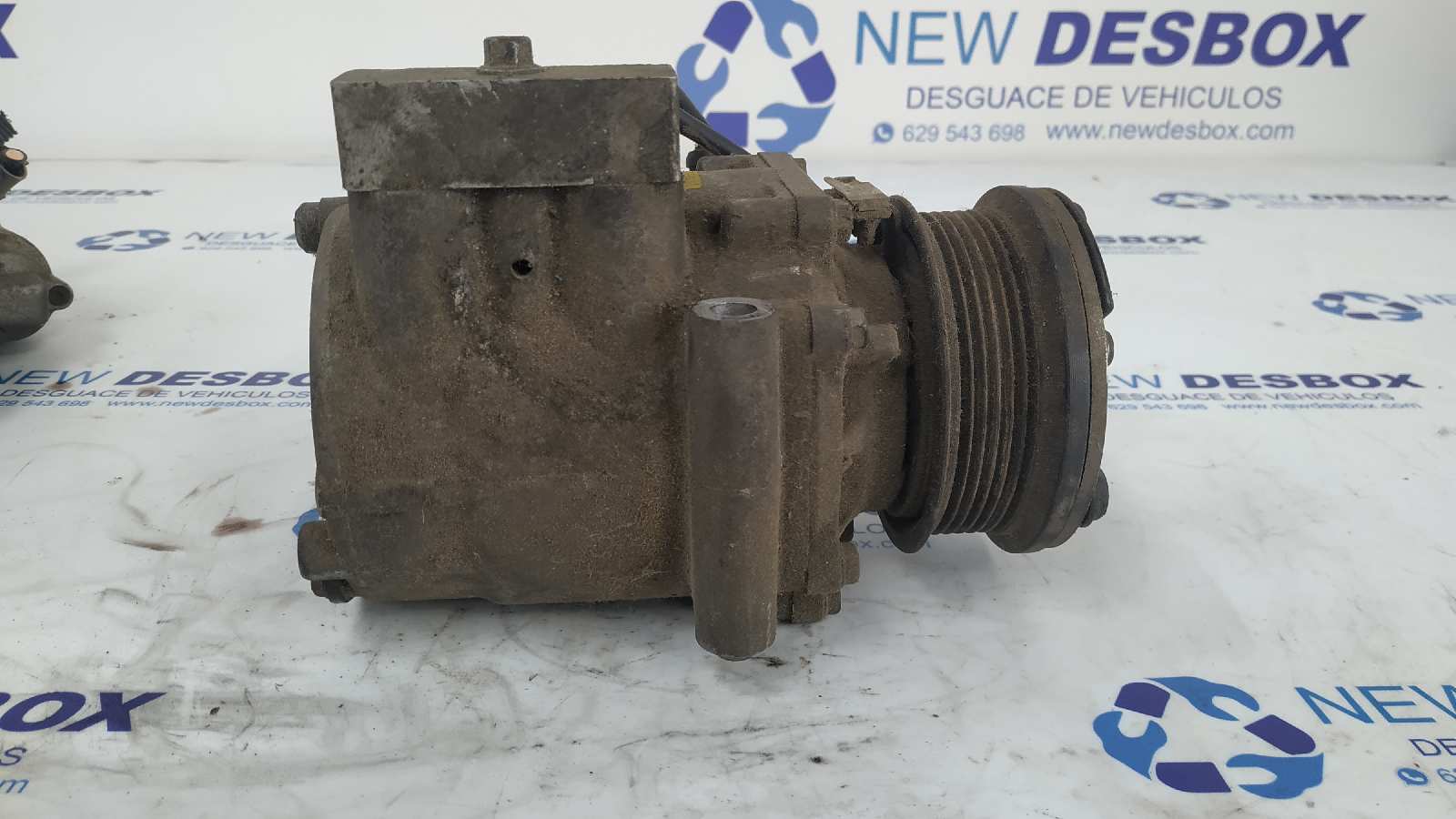 COMPRESOR AIRE ACONDICIONADO FORD FIESTA (CBK) - vista 3