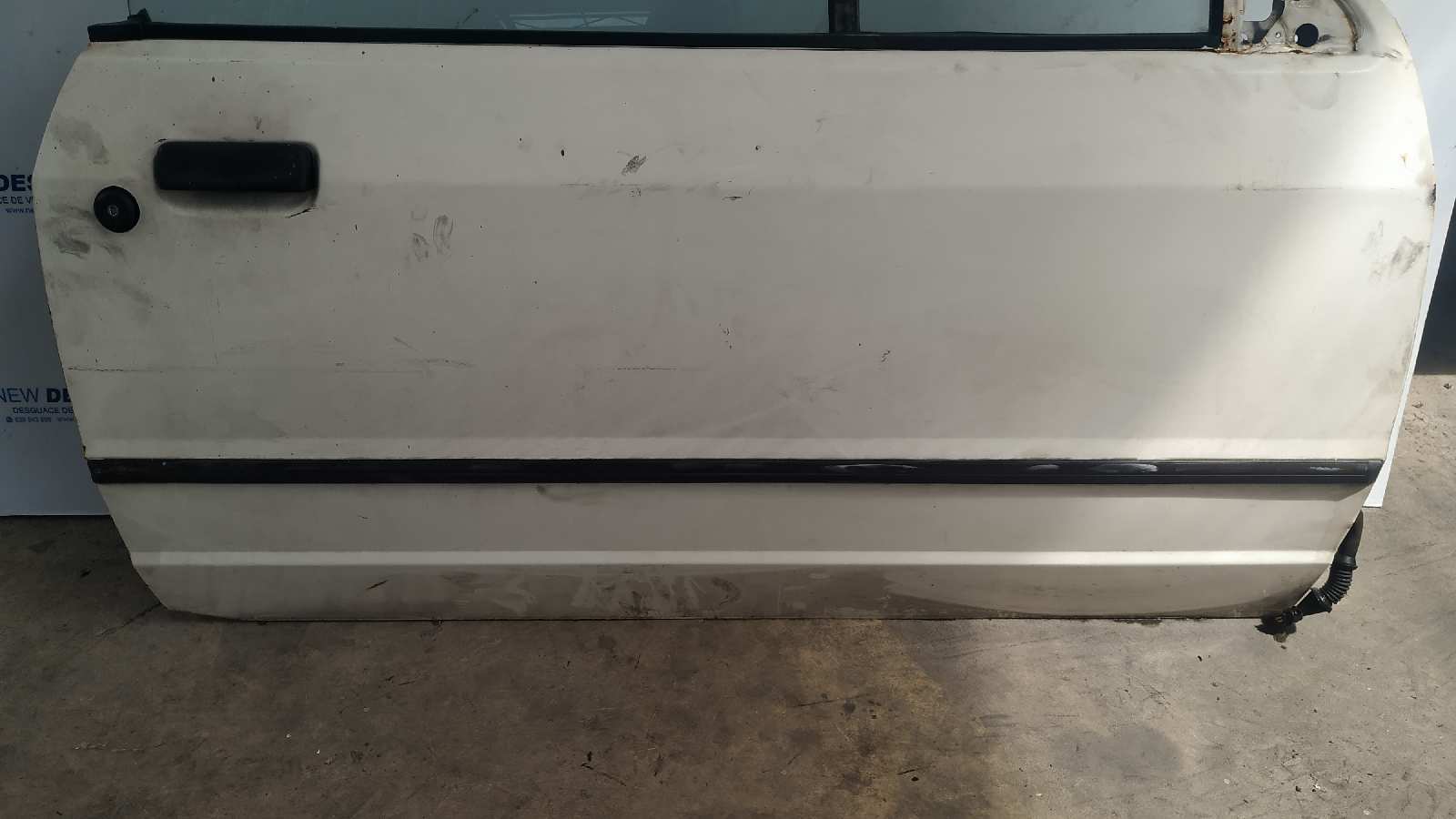 PUERTA DELANTERA DERECHA FORD ESCORT CABRIO - vista 2