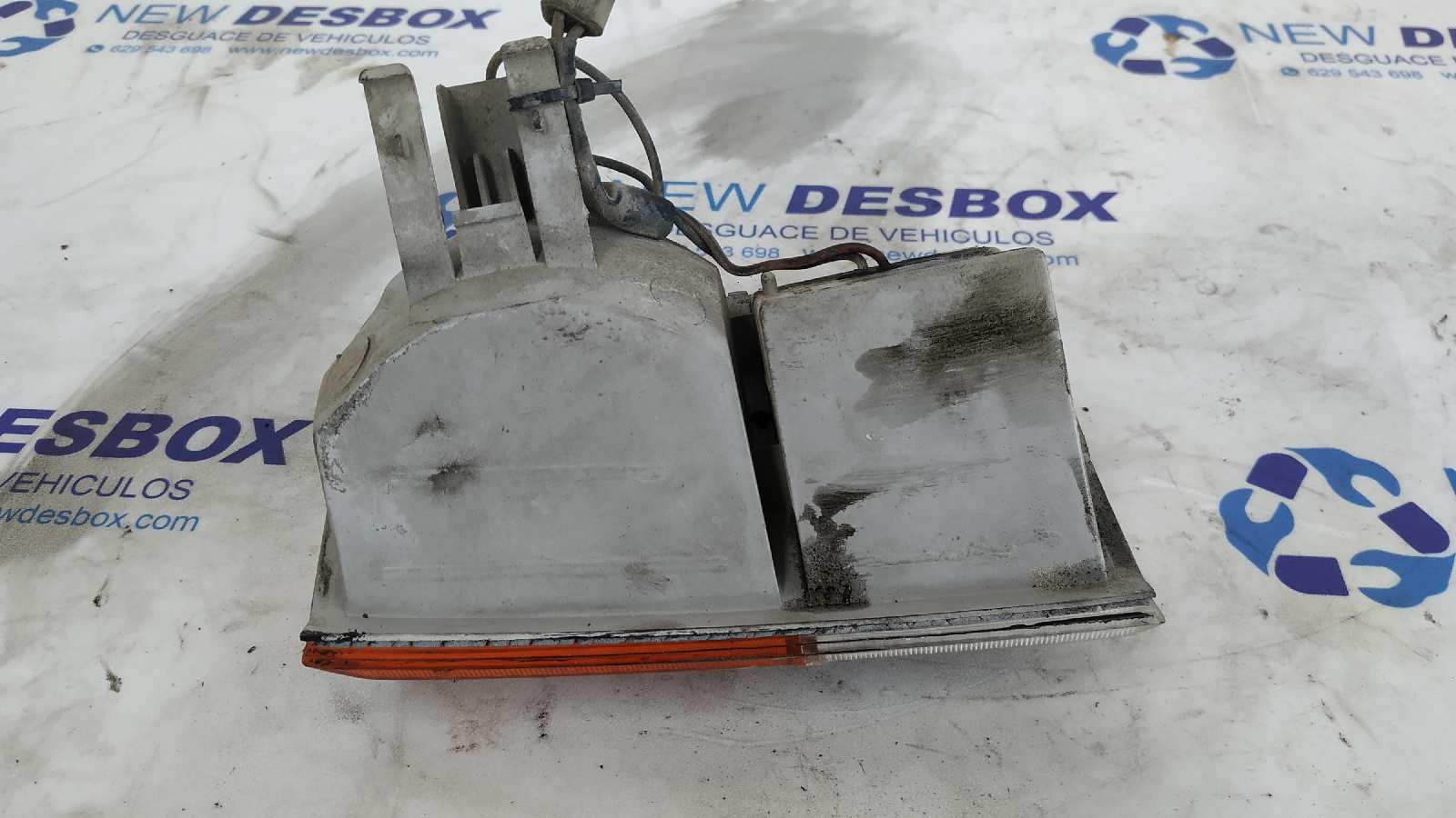 PILOTO DELANTERO DERECHO MITSUBISHI MONTERO (L040) - vista 2