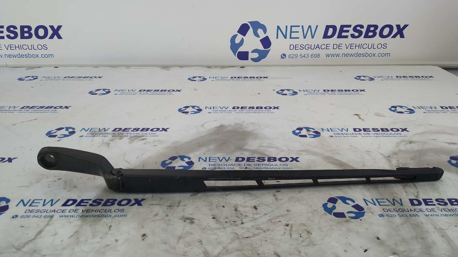 BRAZO LIMPIA DELANTERO IZQUIERDO AUDI Q7 (4L)