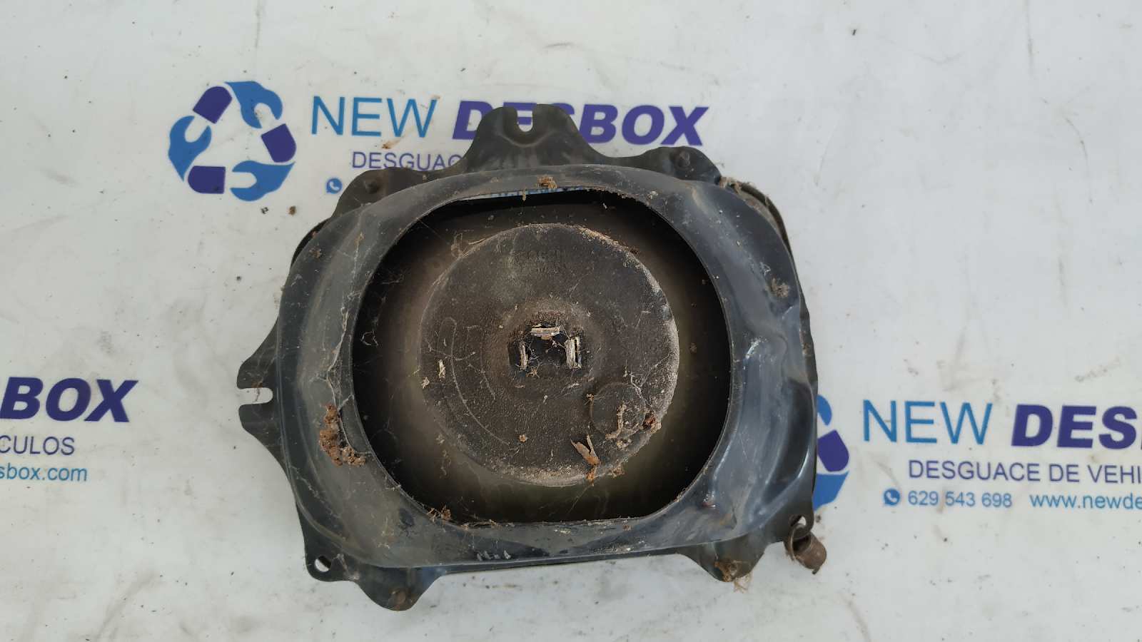 FARO DERECHO TOYOTA HILUX 2.4D - vista 3