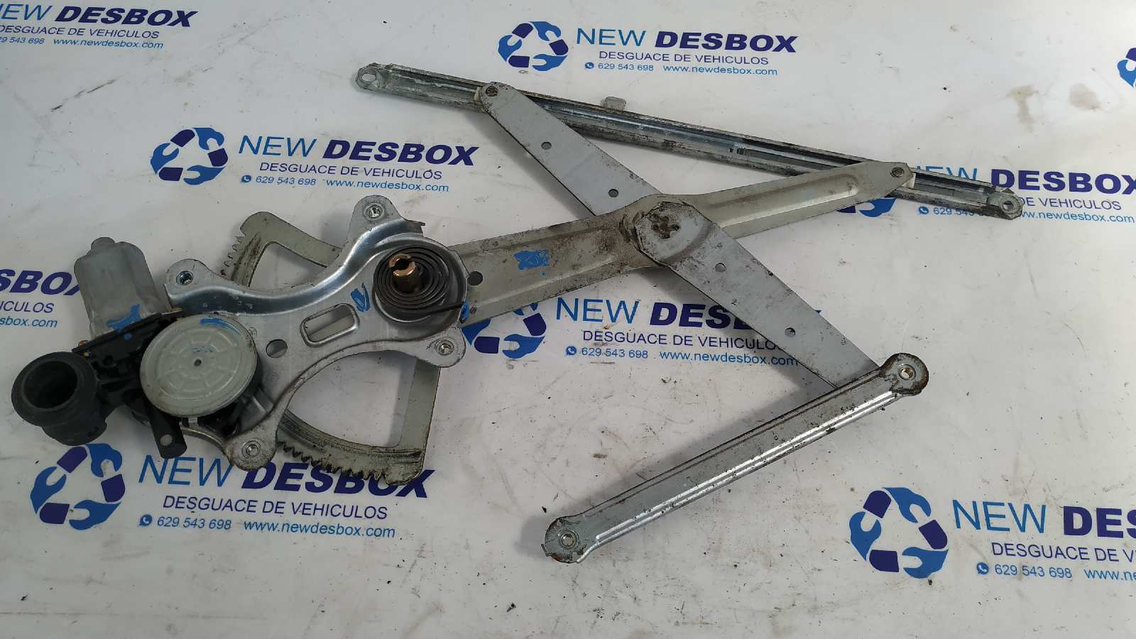 ELEVALUNAS DELANTERO DERECHO TOYOTA RAV 4 (A2) - vista 3