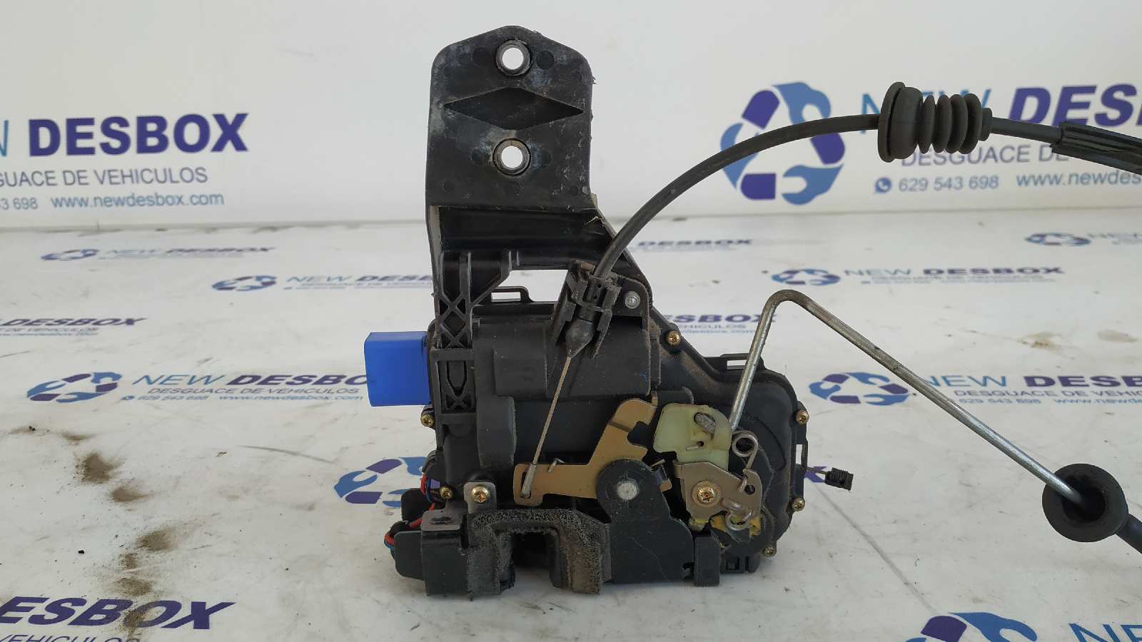 CERRADURA PUERTA DELANTERA DERECHA VOLKSWAGEN POLO (9N1) - vista 7