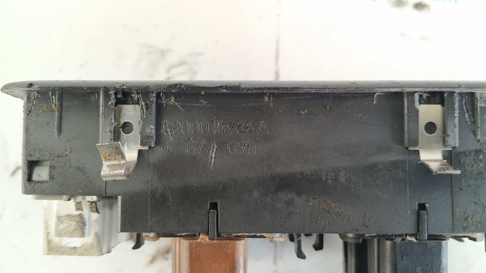 MANDO ELEVALUNAS DELANTERO IZQUIERDO RENAULT VEL SATIS (BJ0) - vista 2