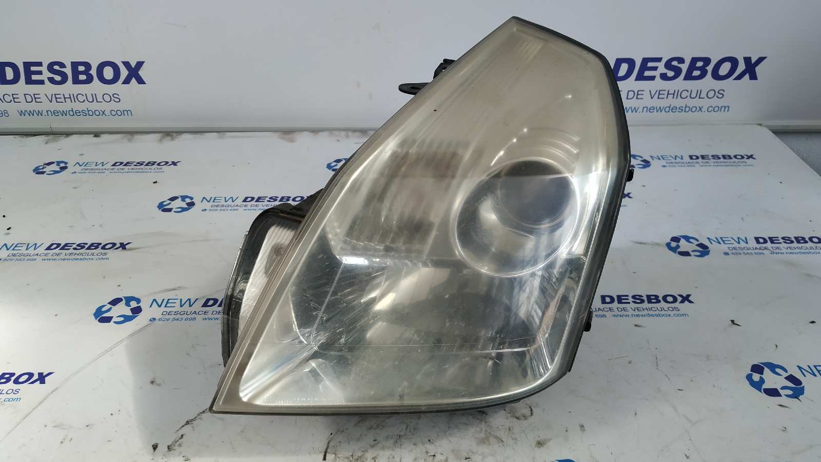 FARO IZQUIERDO RENAULT VEL SATIS (BJ0)