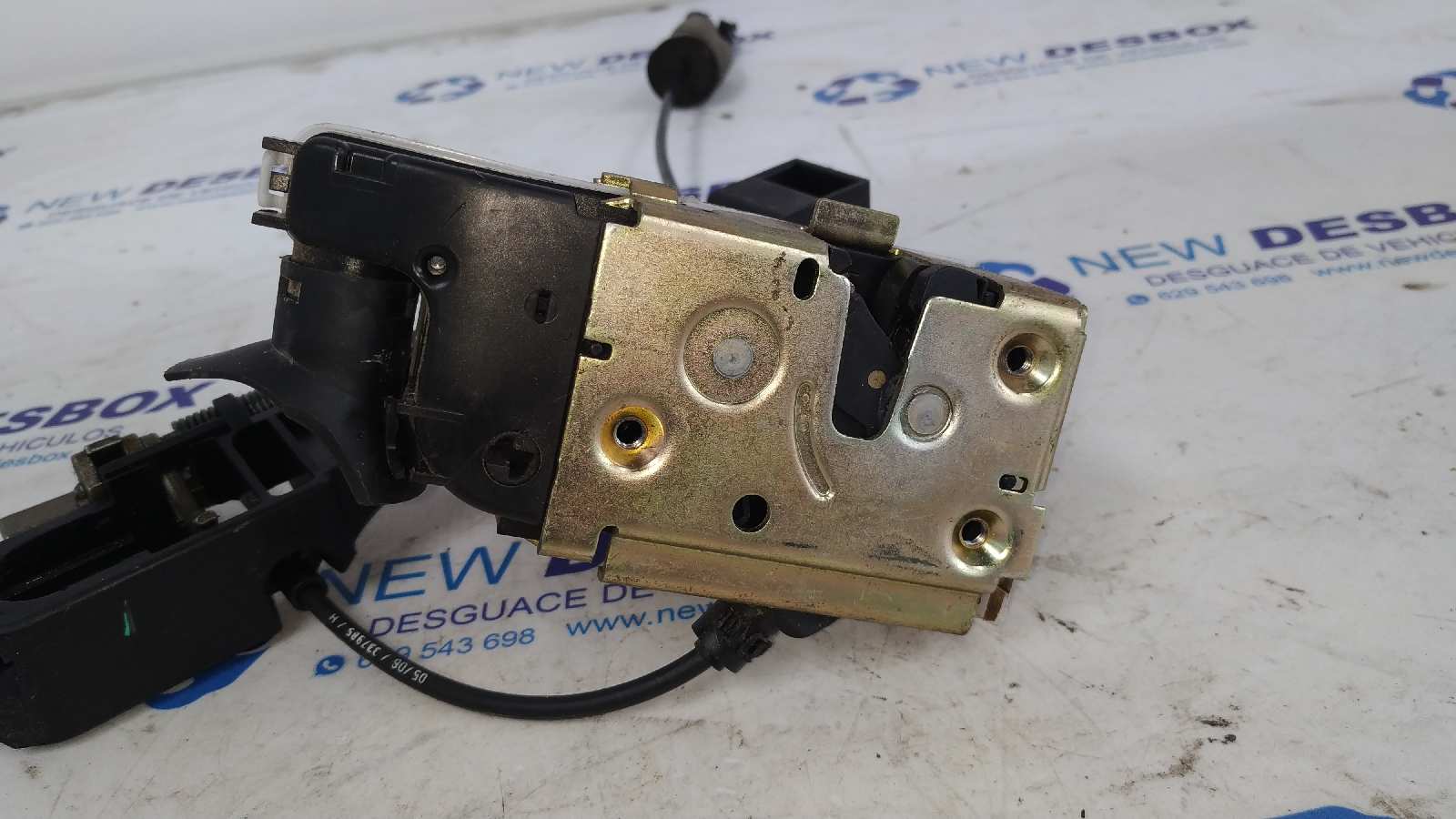 CERRADURA PUERTA DELANTERA IZQUIERDA RENAULT VEL SATIS (BJ0) - vista 3