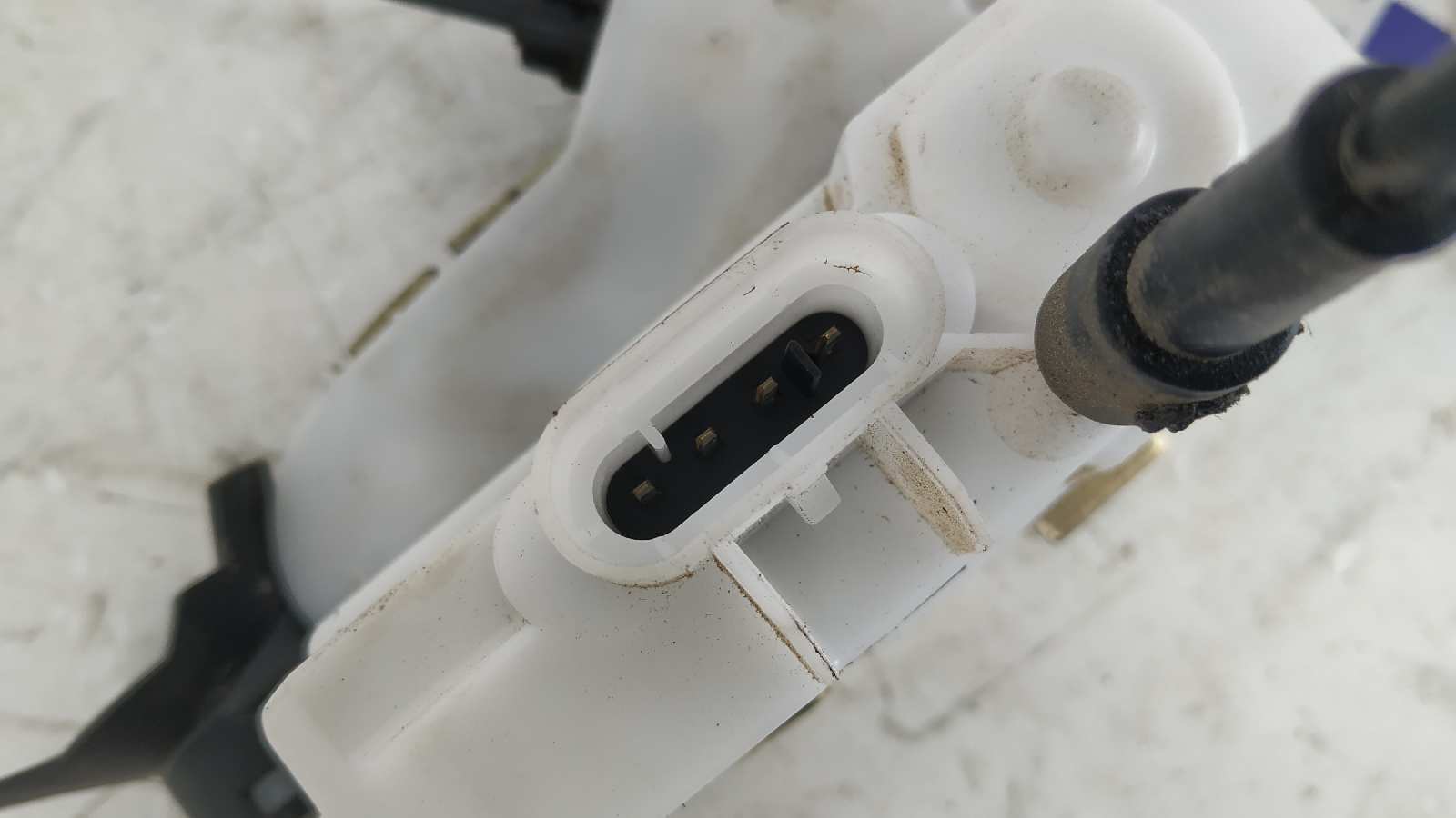 CERRADURA PUERTA DELANTERA IZQUIERDA RENAULT VEL SATIS (BJ0) - vista 2