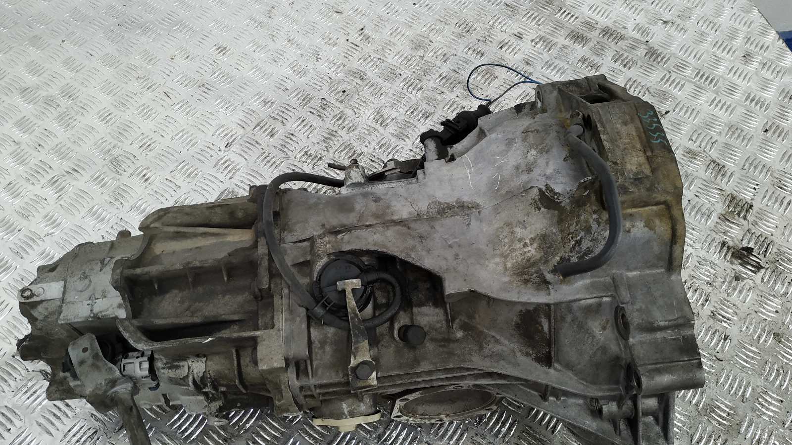 CAJA CAMBIOS AUDI 80/90 (893) - vista 2