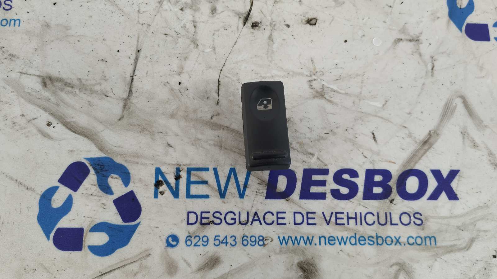 MANDO ELEVALUNAS DELANTERO DERECHO RENAULT MASTER DOBLE CABINE, CAJA ABIERTA/CHASIS