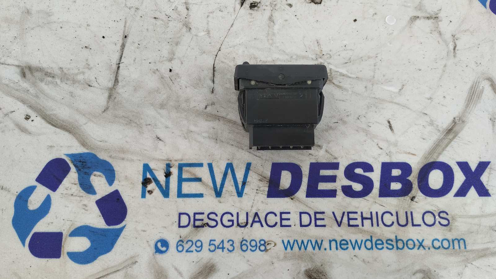 MANDO ELEVALUNAS DELANTERO DERECHO RENAULT MASTER DOBLE CABINE, CAJA ABIERTA/CHASIS - vista 4