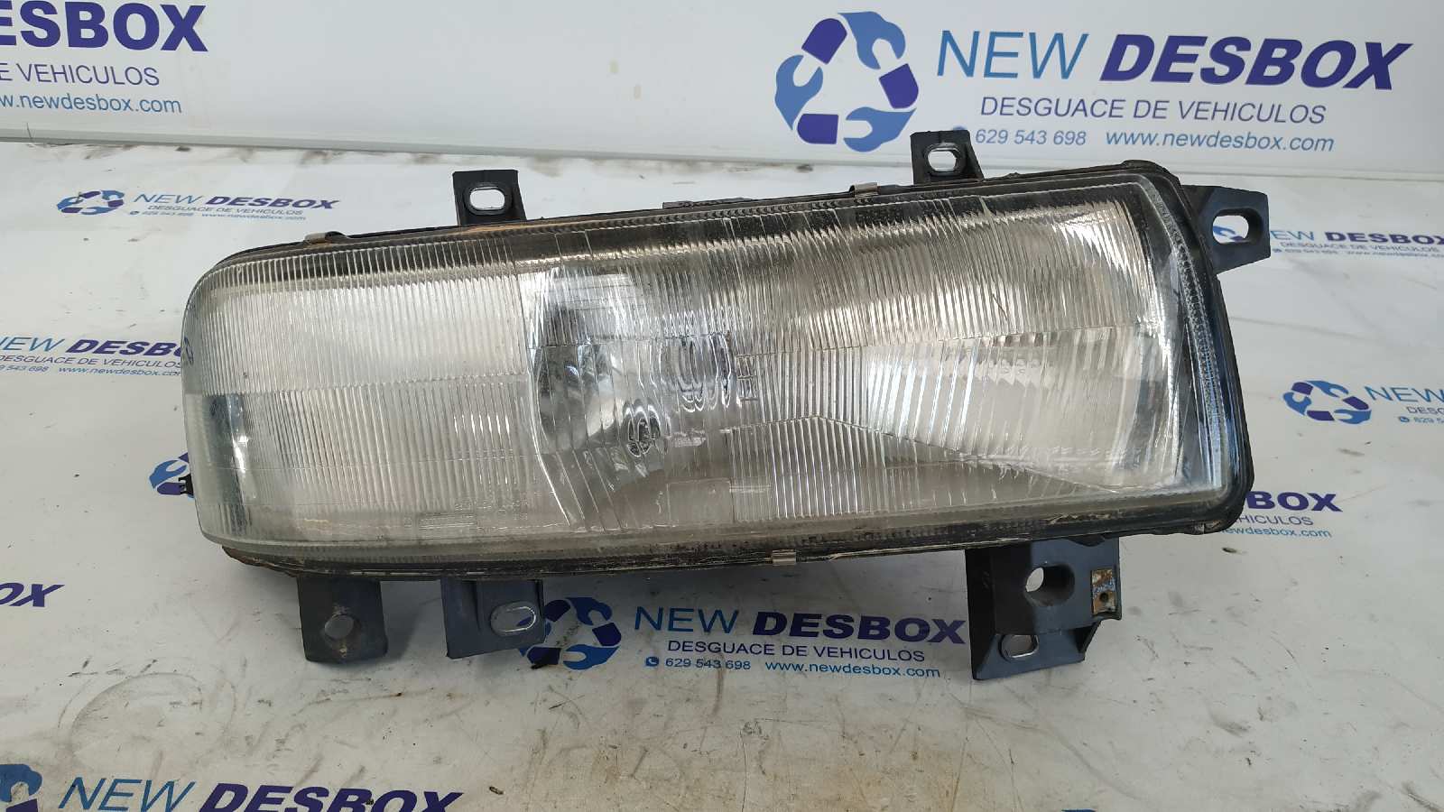 FARO DERECHO RENAULT MASCOTT