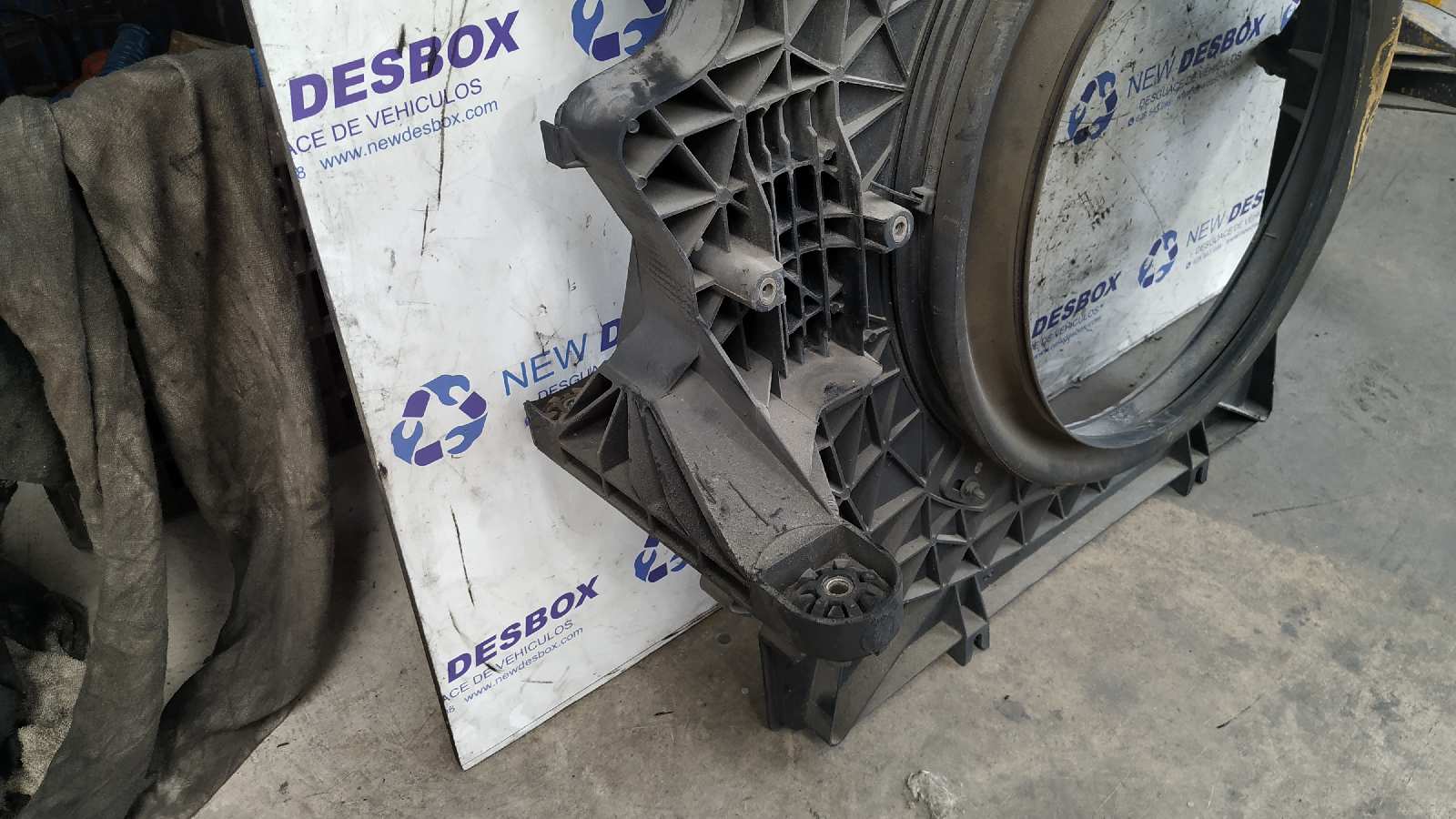 PANEL FRONTAL RENAULT MASCOTT - vista 4