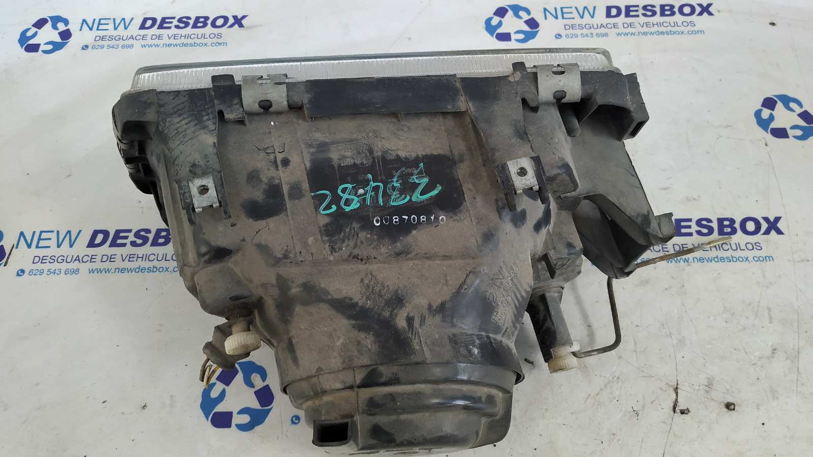 FARO DERECHO AUDI 100 BERLINA (C4) - vista 2