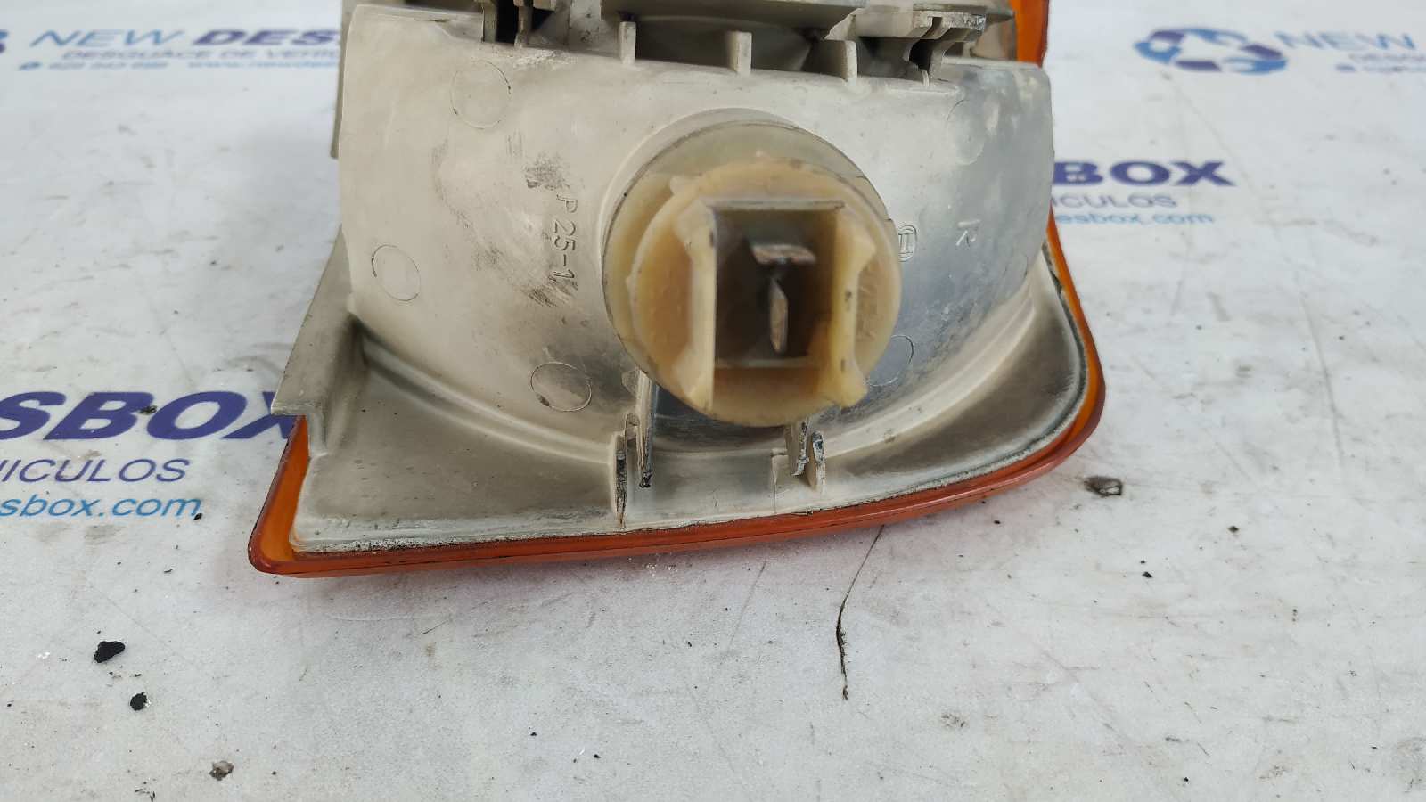 PILOTO DELANTERO DERECHO AUDI 100 BERLINA (C4) - vista 3