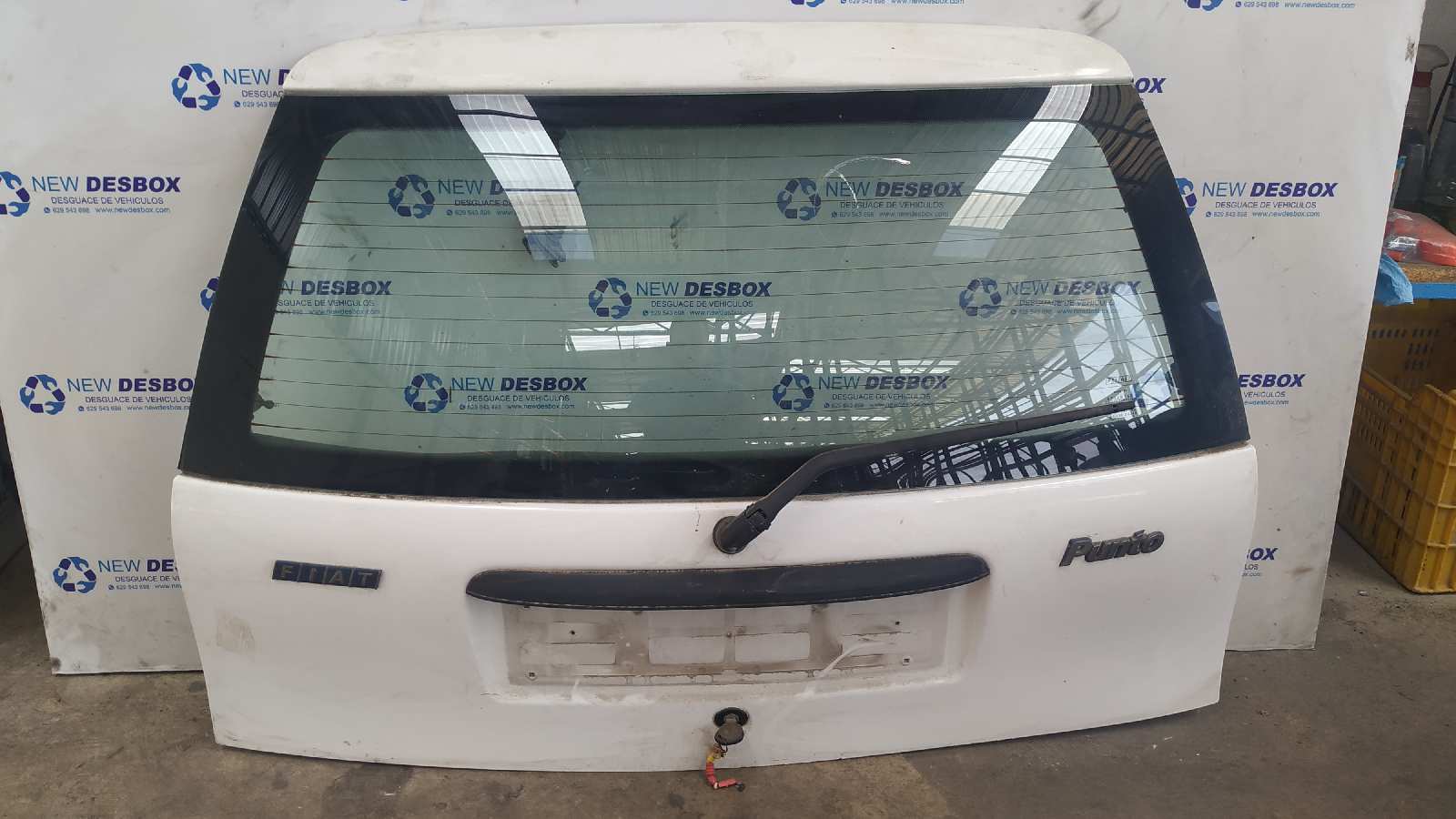 PORTON TRASERO FIAT PUNTO BERL. (176)