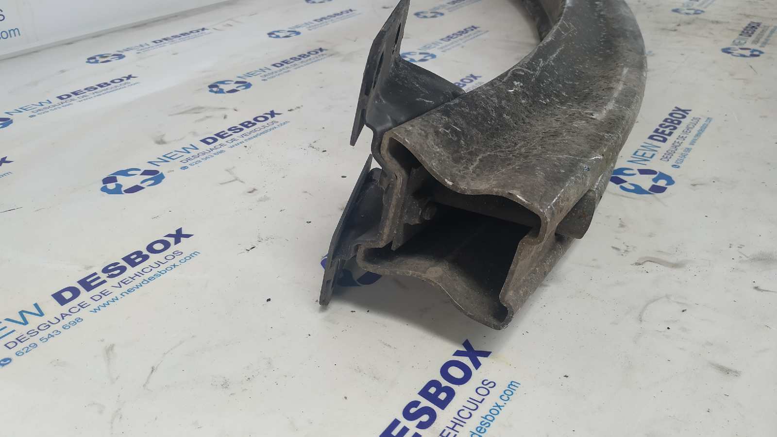 REFUERZO PARAGOLPES TRASERO AUDI Q7 (4L) - vista 2