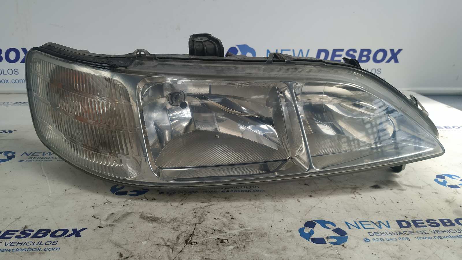 FARO DERECHO HONDA ACCORD BERLINA (CC/CE)
