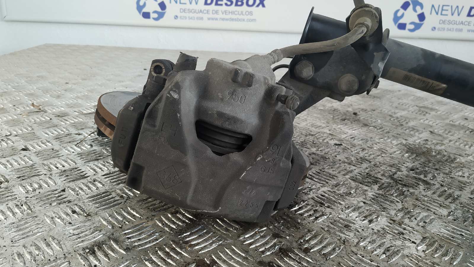 MANGUETA DELANTERA IZQUIERDA DACIA DOKKER - vista 4