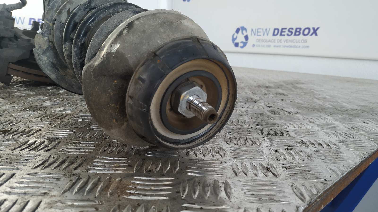 MANGUETA DELANTERA IZQUIERDA DACIA DOKKER - vista 2