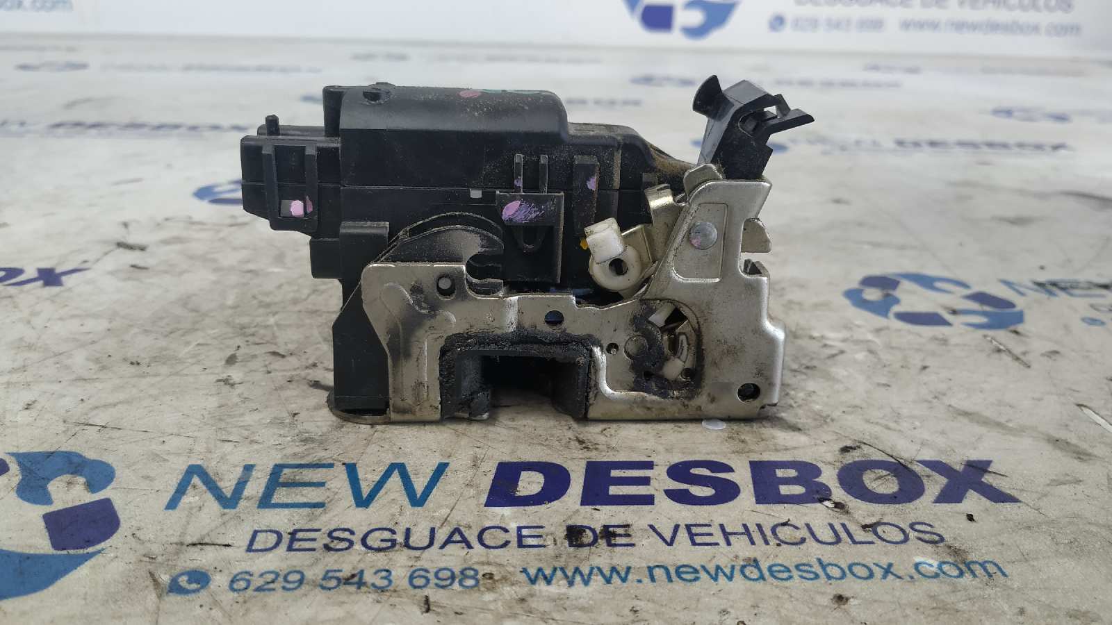 CERRADURA PUERTA DELANTERA DERECHA DACIA DOKKER - vista 2