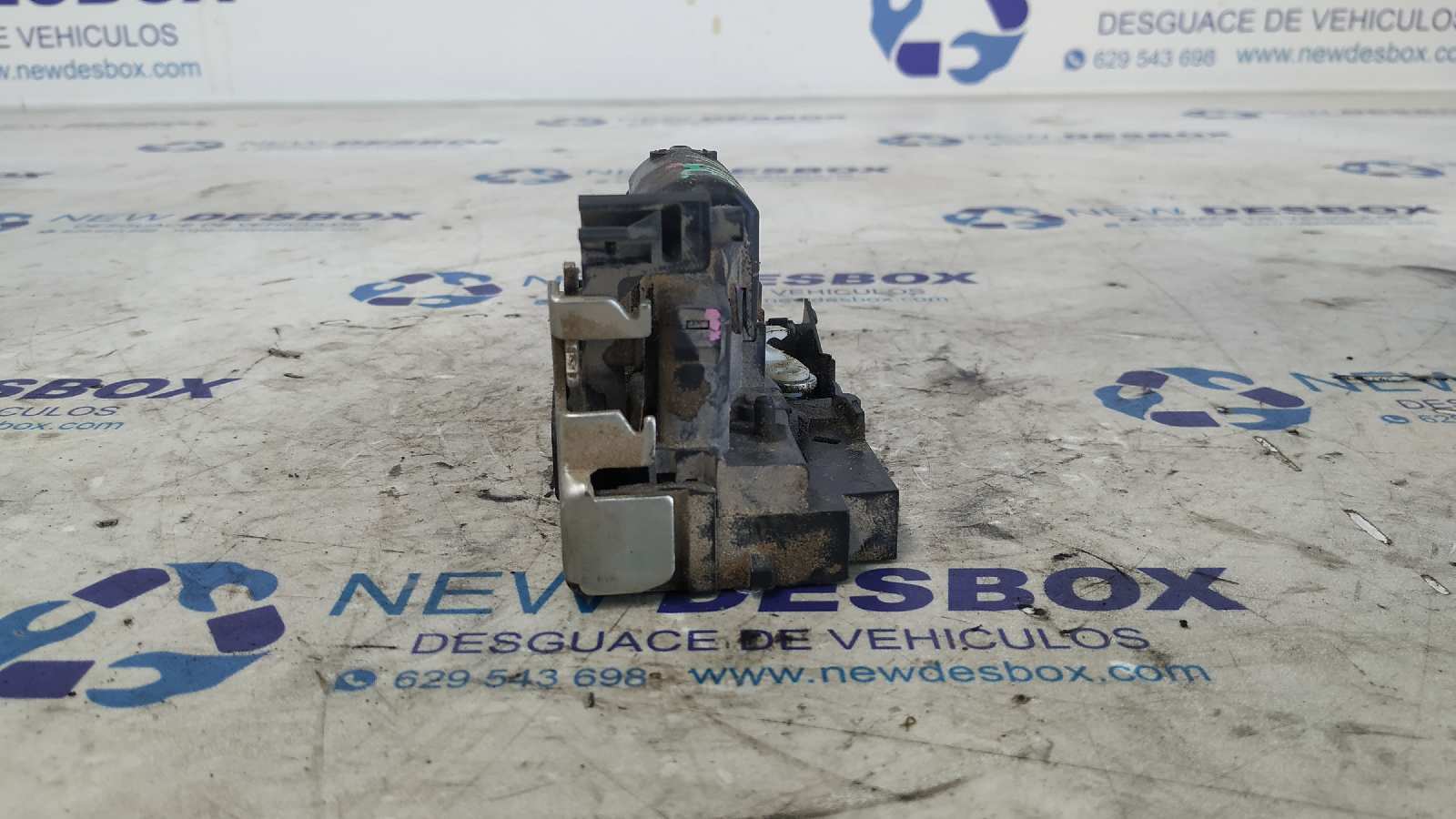 CERRADURA PUERTA DELANTERA DERECHA DACIA DOKKER - vista 4