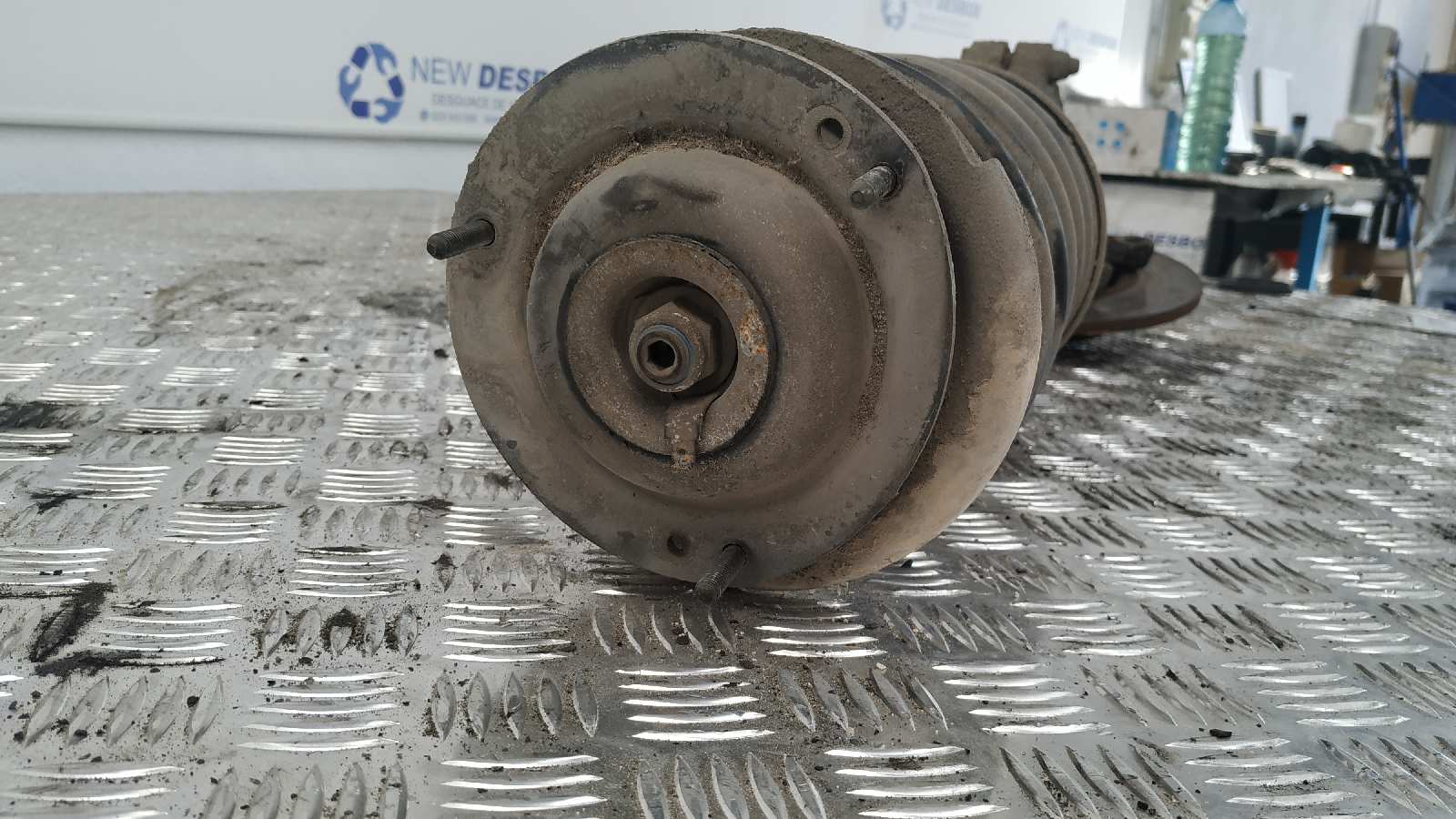 MANGUETA DELANTERA DERECHA PEUGEOT 205 BERLINA - vista 4