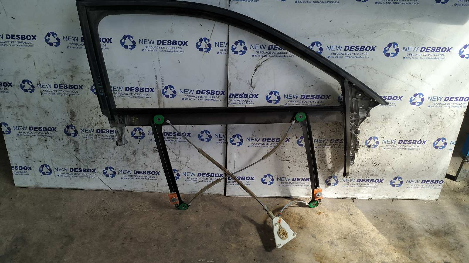 ELEVALUNAS DELANTERO DERECHO AUDI A3 (8P)