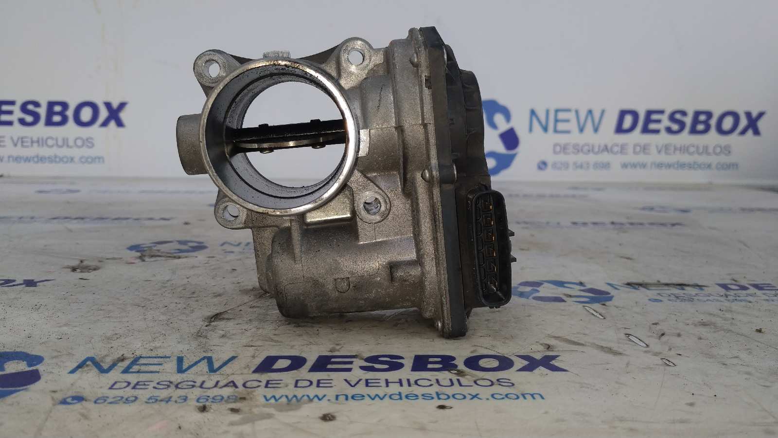 CAJA MARIPOSA TOYOTA AURIS