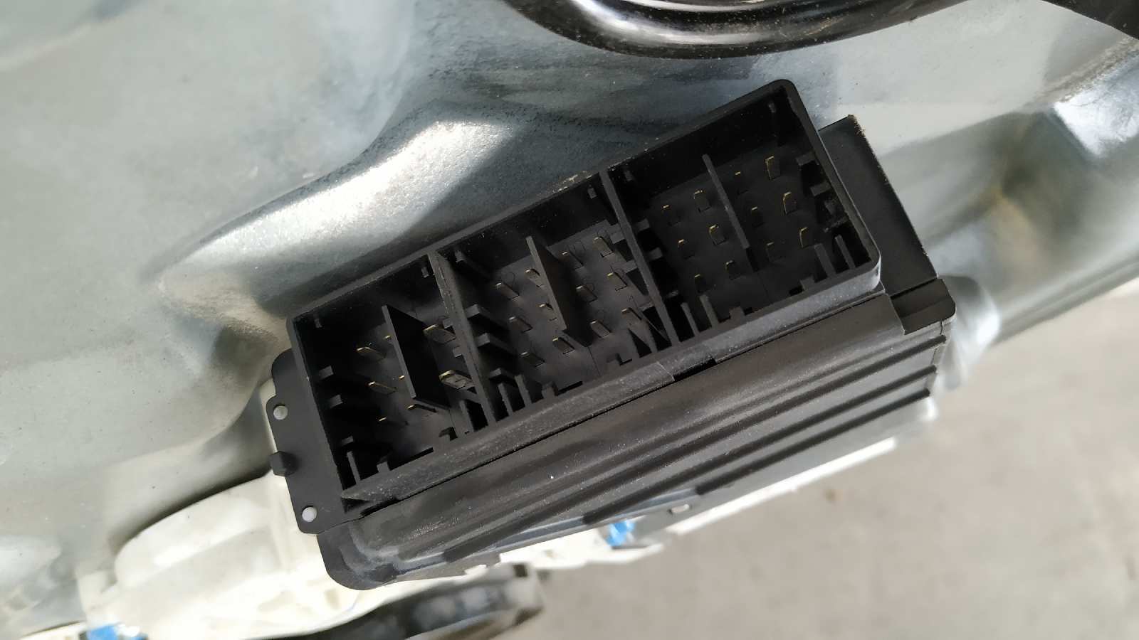 ELEVALUNAS DELANTERO IZQUIERDO SEAT IBIZA (6L1) - vista 5