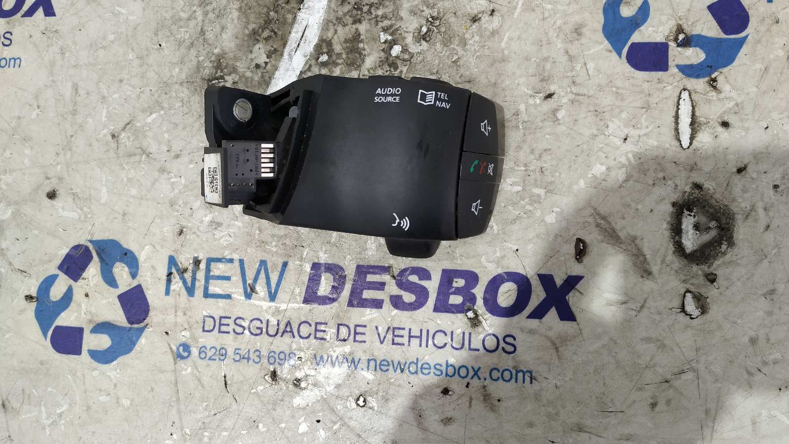 MANDO MULTIFUNCION RENAULT FLUENCE