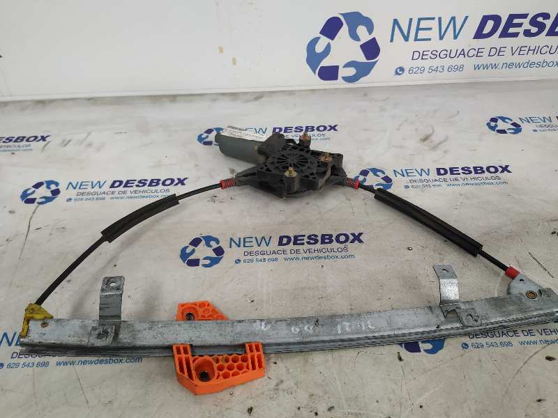 ELEVALUNAS DELANTERO DERECHO FORD FIESTA BERL./COURIER