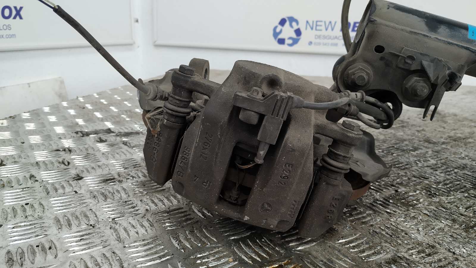 MANGUETA DELANTERA IZQUIERDA MERCEDES-BENZ CLASE A (W169) - vista 4