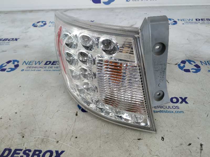 PILOTO TRASERO IZQUIERDO SUBARU IMPREZA G12 - vista 2