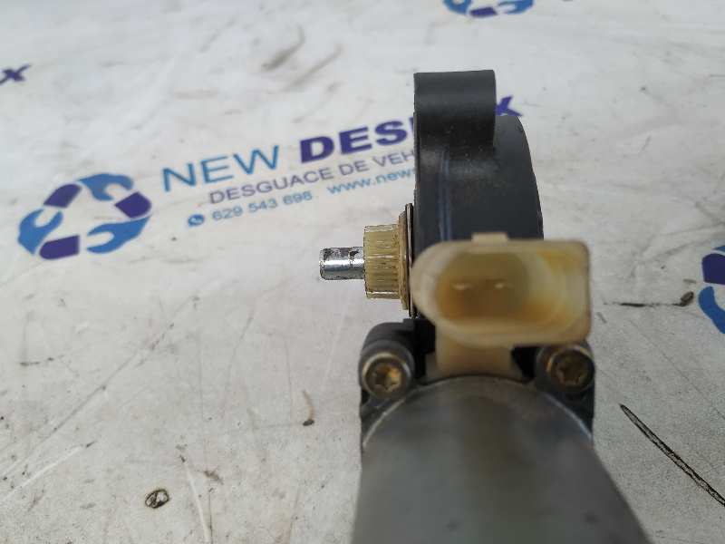 MOTOR ELEVALUNAS DELANTERO IZQUIERDO BMW X5 (E53) - vista 4