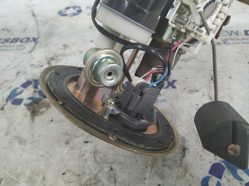 AFORADOR TOYOTA COROLLA (E11) - vista 4