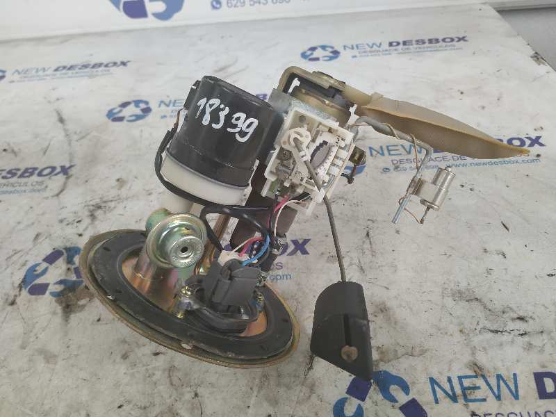 AFORADOR TOYOTA COROLLA (E11) - vista 3